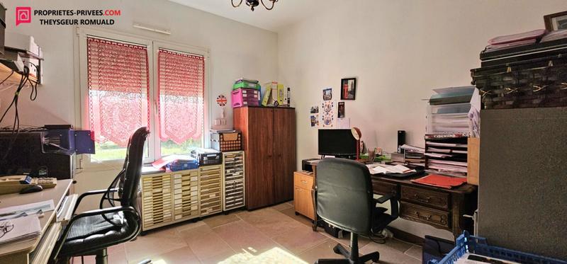 Maison - 200 m² - 5 pièces