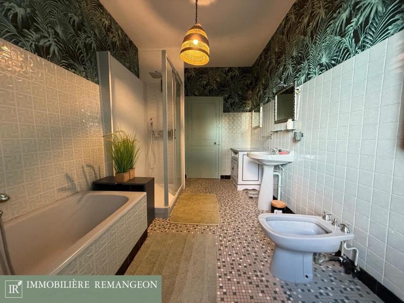 Maison de maîtres - 400 m² - 12 pièces