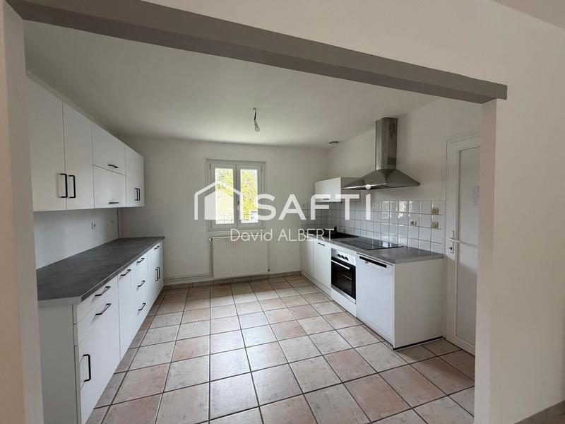 Maison - 90 m² - 4 pièces