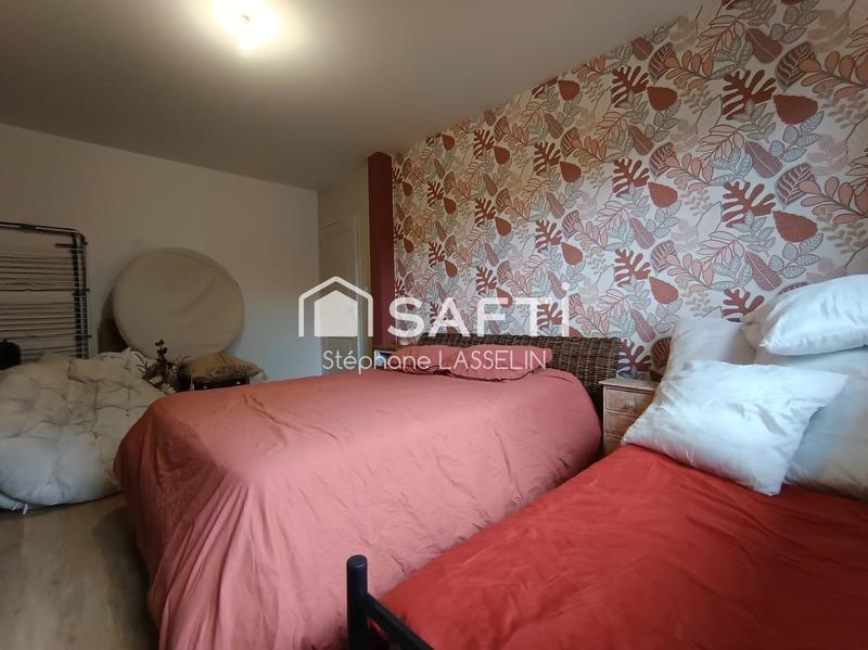 Maison - 162 m² - 9 pièces