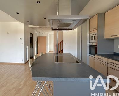 Duplex - 83 m² - 4 pièces