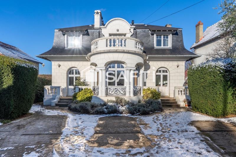 Maison de maîtres - 130 m² - 7 pièces