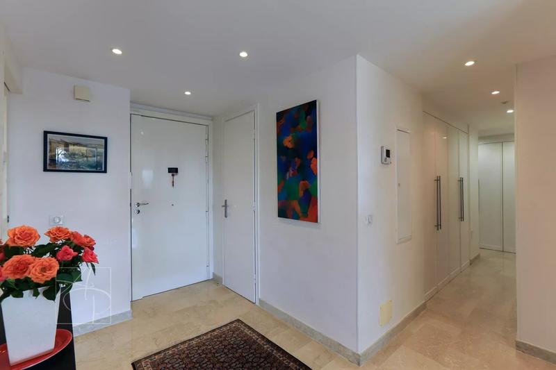 Appartement - 162 m² - 4 pièces