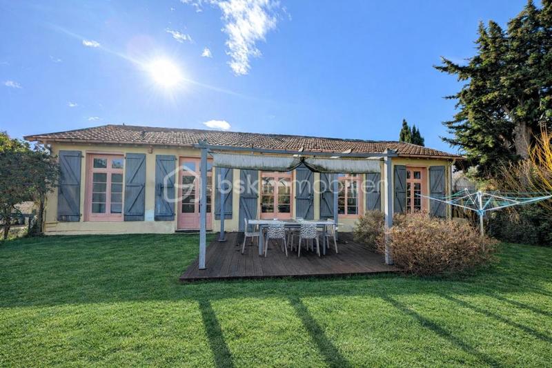 Pavillon - 80 m² - 3 pièces