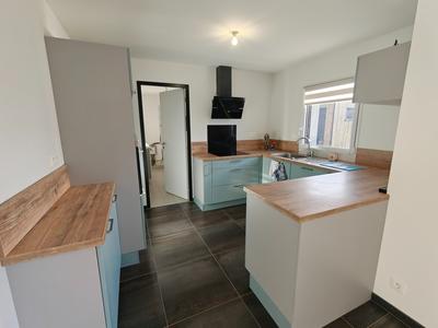 Maison - 96 m² - 5 pièces