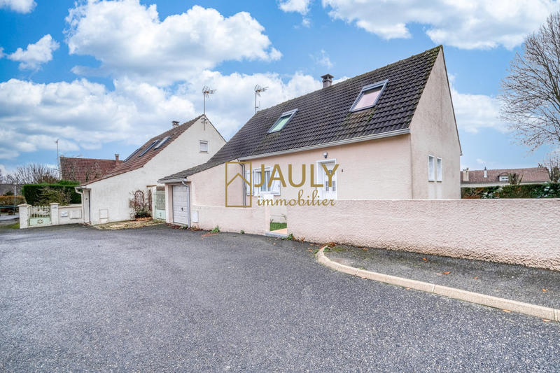 Maison - 87 m² - 4 pièces