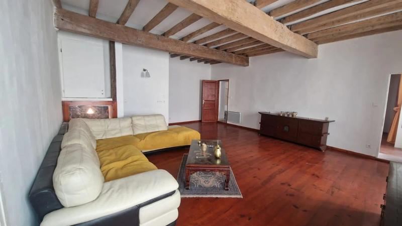 Maison de village - 180 m² - 7 pièces