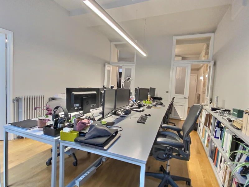 Local commercial - 71 m² - 4 pièces