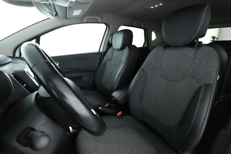 Renault Captur 1.5 dCi Intens 90 ch