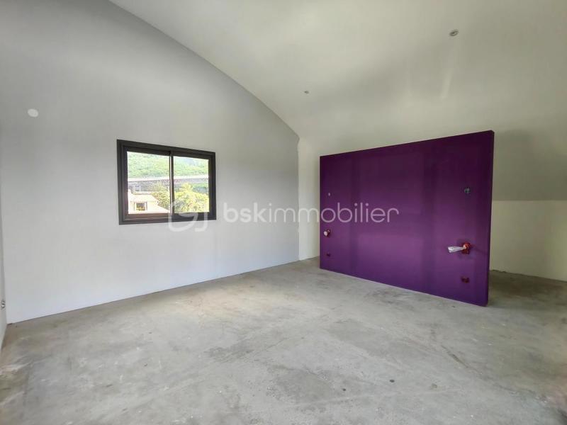 Villa - 200 m² - 5 pièces