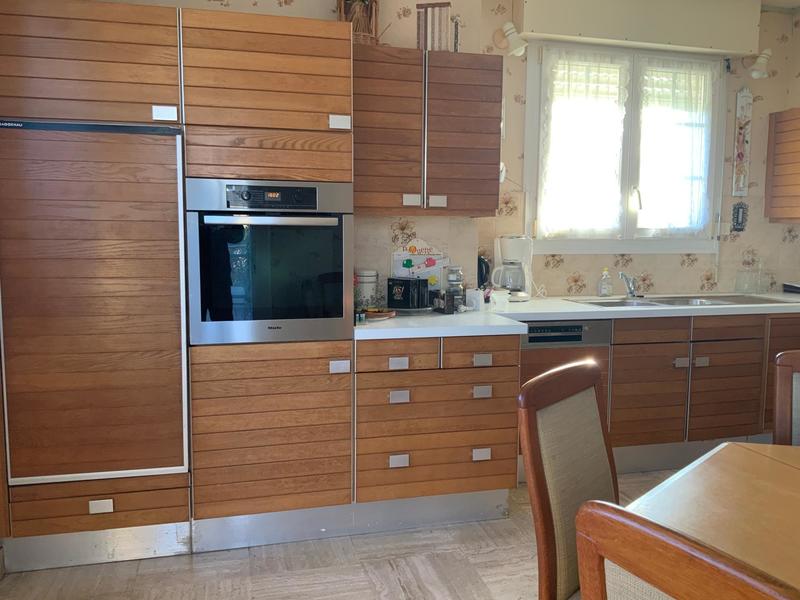 Maison - 200 m² - 8 pièces