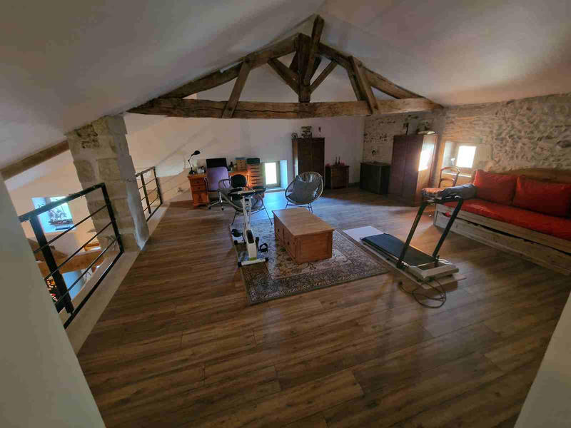 Maison - 298 m² - 7 pièces