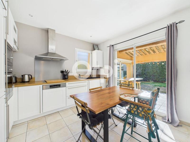 Maison - 81 m² - 3 pièces