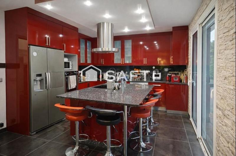 Maison - 118 m² - 5 pièces