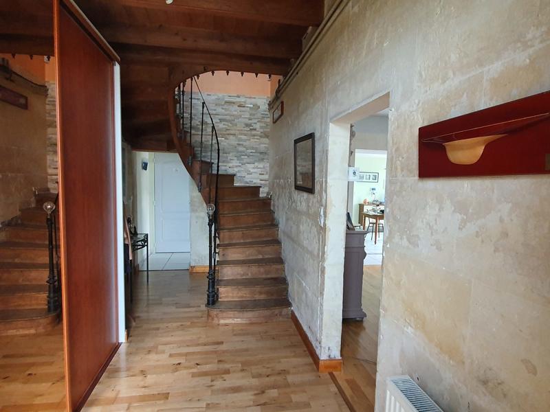 Maison - 134 m² - 5 pièces