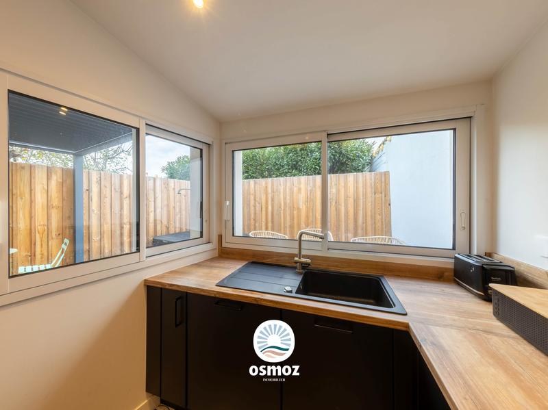 Maison traditionnelle - 99 m² - 4 pièces