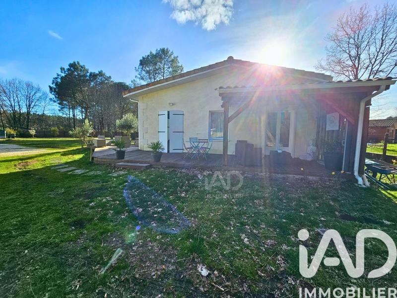 Maison - 92 m² - 4 pièces