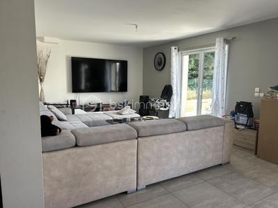 Maison de village - 130 m² - 7 pièces