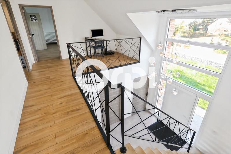 Maison - 230 m² - 6 pièces