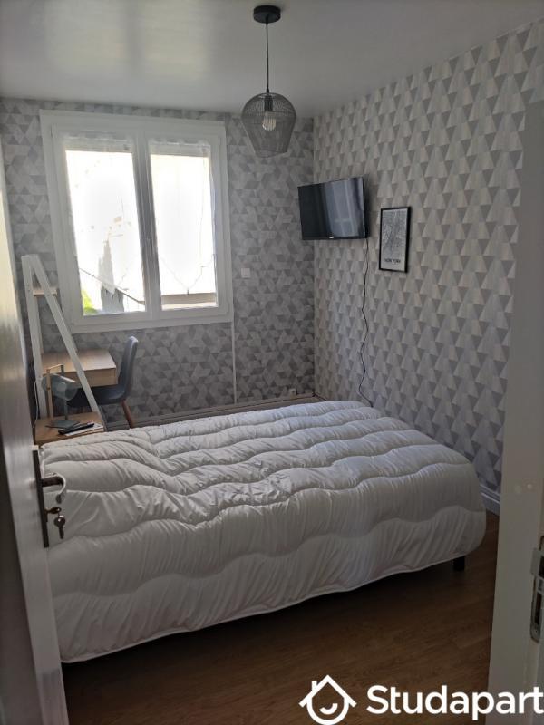 Chambre - 14 m² - 1 pièce