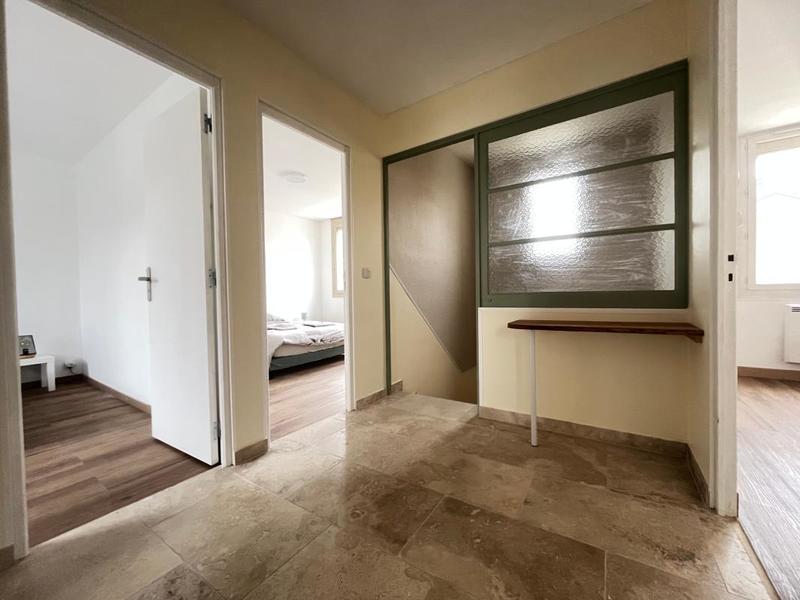 Maison - 99 m² - 5 pièces