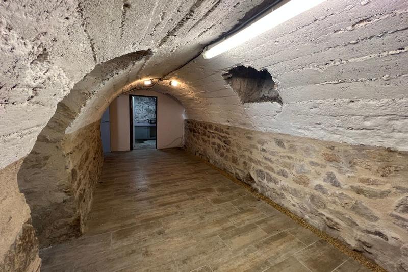 Local commercial - 93 m²