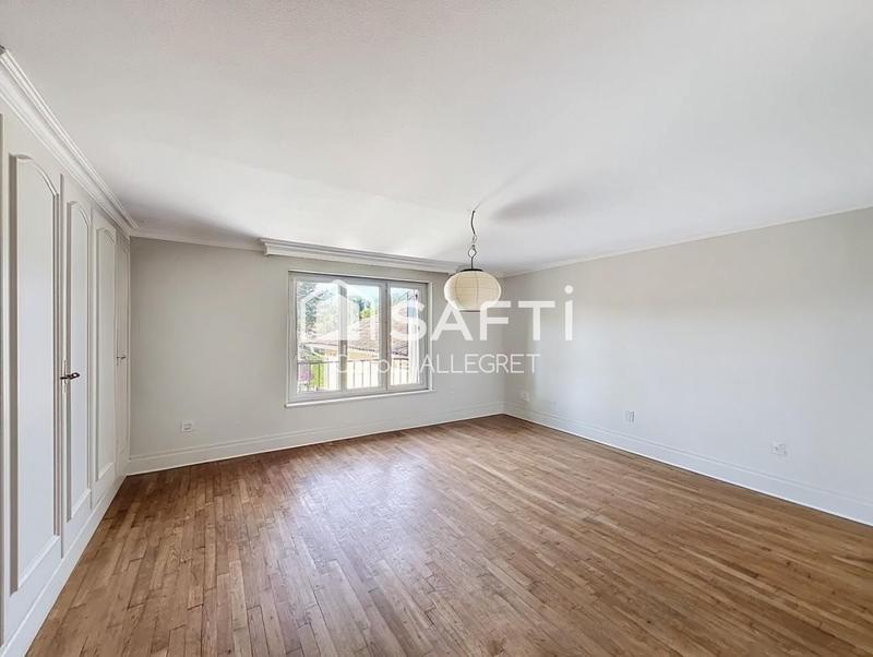 Maison de maîtres - 143 m² - 6 pièces