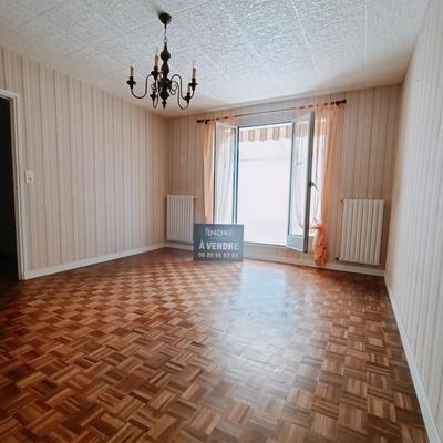 Maison - 94 m² - 5 pièces