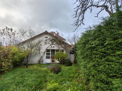 Maison - 103 m² - 5 pièces