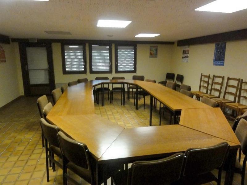 Maison - 453 m² - 12 pièces