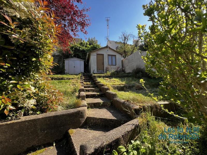 Terrain constructible - 210 m²