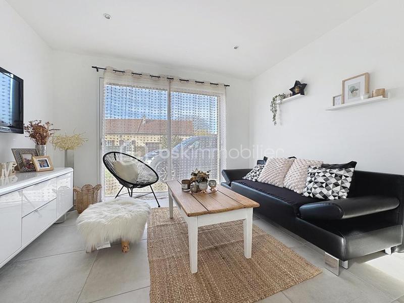 Maison d'architecte - 138 m² - 5 pièces