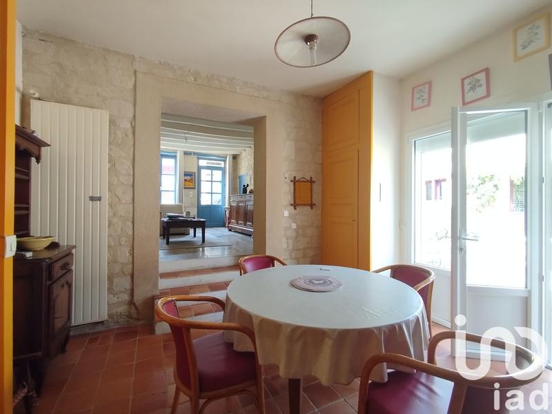 Maison - 250 m² - 10 pièces