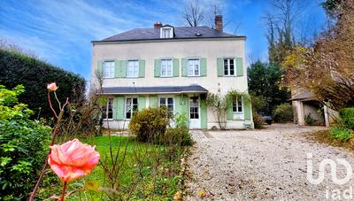 Maison - 200 m² - 8 pièces