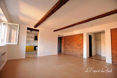 Appartement - 99 m² - 4 pièces