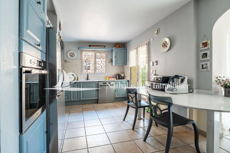 Maison - 190 m² - 7 pièces