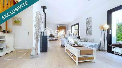 Maison - 90 m² - 4 pièces