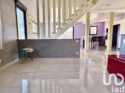 Maison - 145 m² - 6 pièces