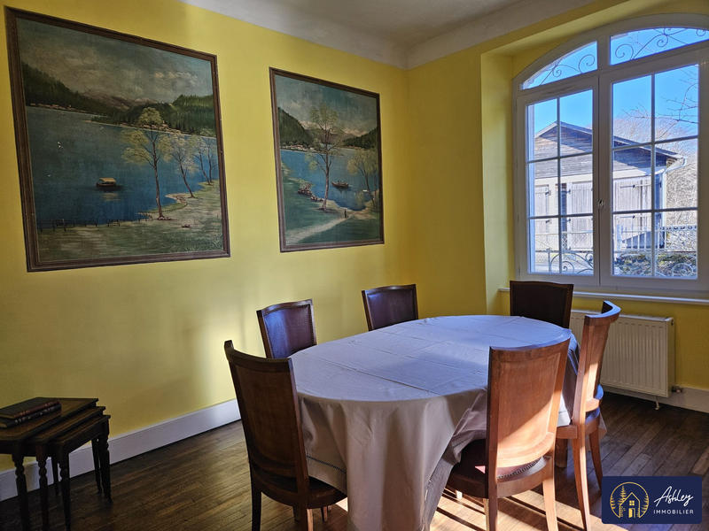 Maison ancienne - 170 m² - 9 pièces