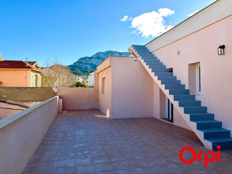 Appartement - 101 m² - 4 pièces