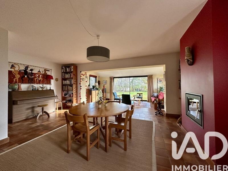 Maison - 140 m² - 7 pièces