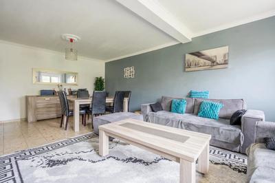 Maison - 175 m² - 7 pièces