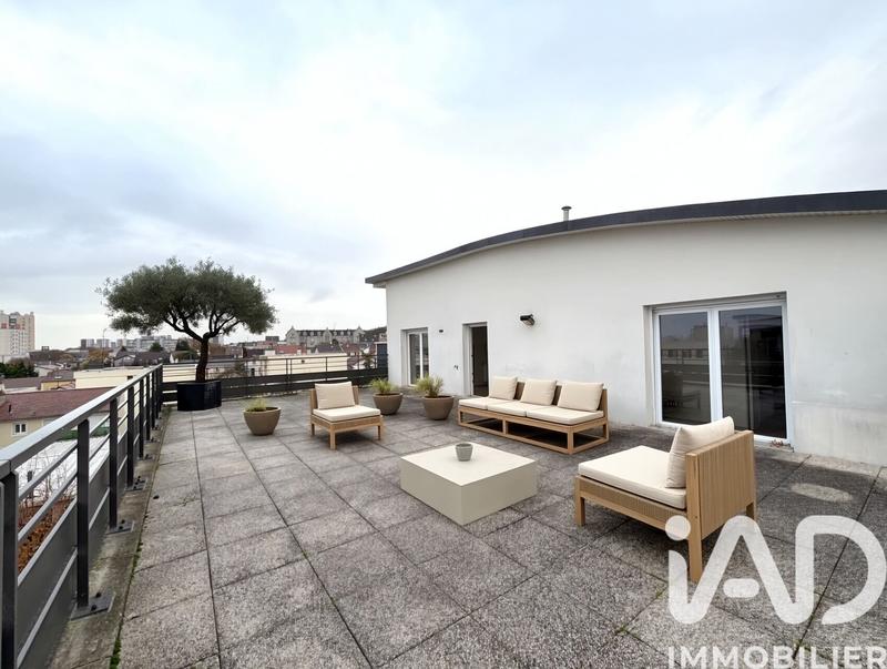 Appartement - 77 m² - 4 pièces