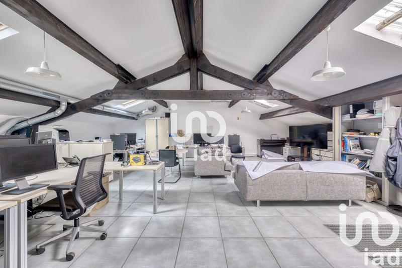 Maison - 435 m² - 7 pièces