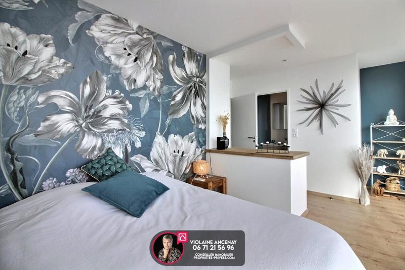 Appartement - 99 m² - 4 pièces