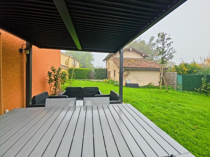 Maison - 102 m² - 6 pièces