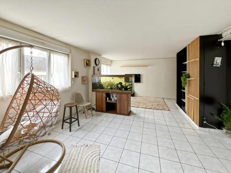 Appartement - 86 m² - 4 pièces