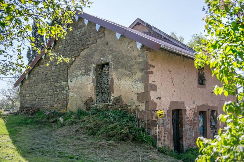 Maison - 96 m² - 5 pièces