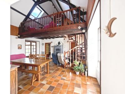 Maison de village - 152 m² - 9 pièces