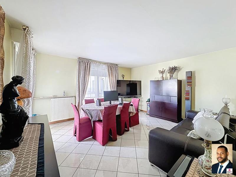 Appartement - 92 m² - 4 pièces